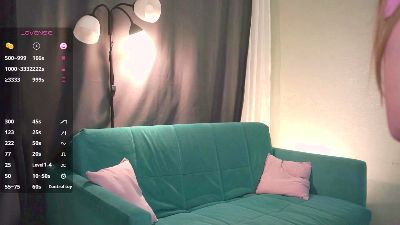 AugustinaFaley live cam on Cam4
