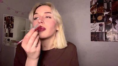 AugustinaFealy live cam on Cam4