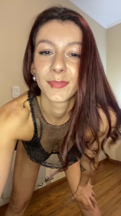 Auramalkxxx on Cam4 and RICams