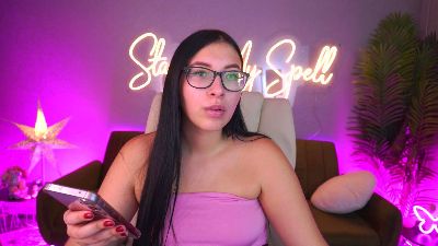 AuraofLove live cam on Cam4
