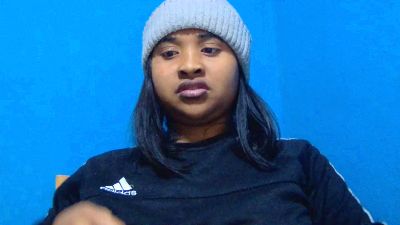 Aurelia00 live cam on Cam4