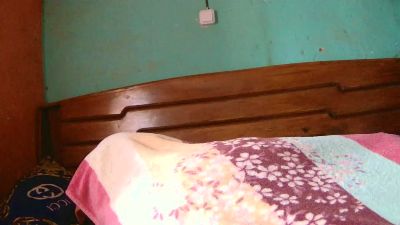 Aurelia00 live cam on Cam4
