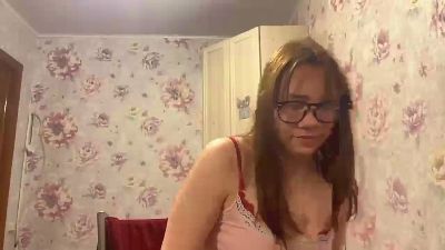 AureliaDomangue live cam on Cam4