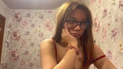AureliaDomangue live cam on Cam4