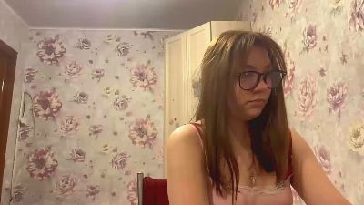 AureliaDomangue live cam on Cam4