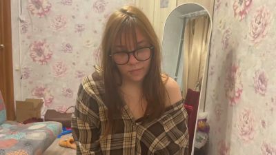 AureliaDomangue live cam on Cam4