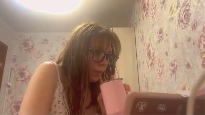 AureliaDomangue live cam on Cam4
