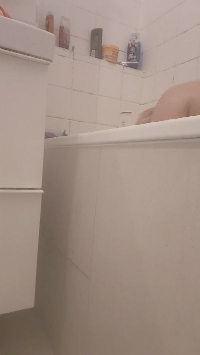Aurnegru24 live cam on Cam4