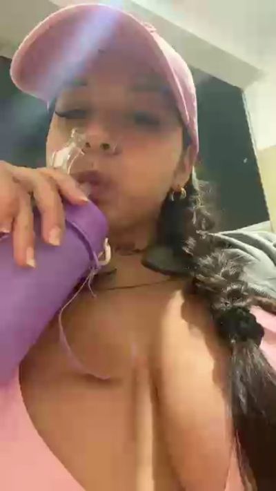 Aurorafetish19 webcam