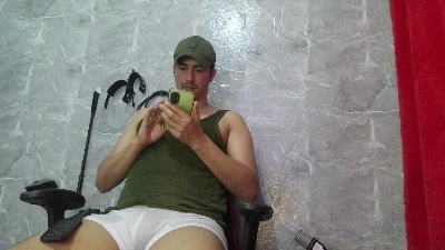Austinjones live cam on Cam4