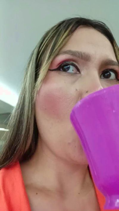 AvaWhiite live cam on Cam4