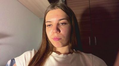 AvelinaLidster live cam on Cam4