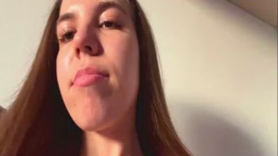 AvelinaLidster live cam on Cam4