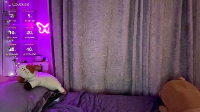 AveryAmstutz live cam on Cam4