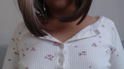 AveryCollins live cam on Cam4