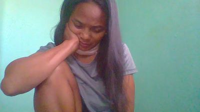 Avotra02 live cam on Cam4