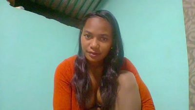Avotra02 live cam on Cam4