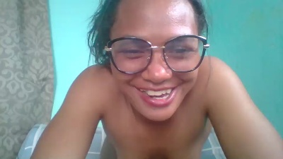 Avotra02 live cam on Cam4