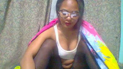 Avotra02 live cam on Cam4