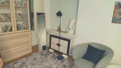 AvrilBoteler live female webcam from Lithuania