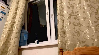 AvrilVillane live cam on Cam4