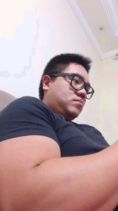 Awesometeacher live cam on Cam4