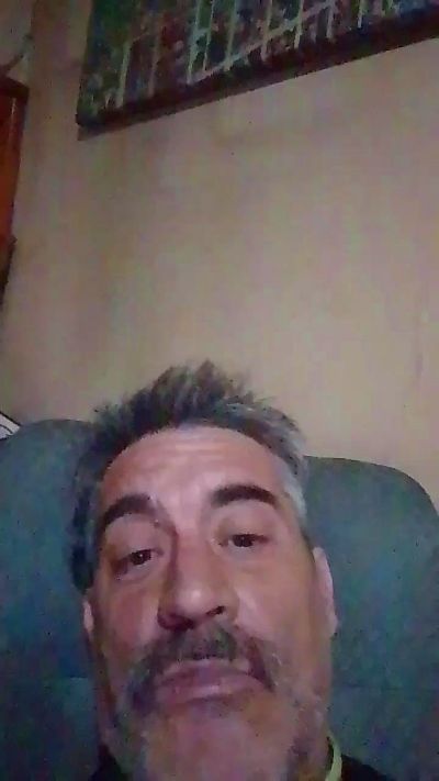AxelGPP75 live cam on Cam4