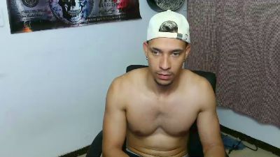 AxelNova live cam on Cam4