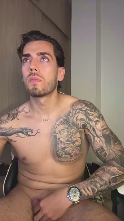 Axel_blaze_1 live cam on Cam4