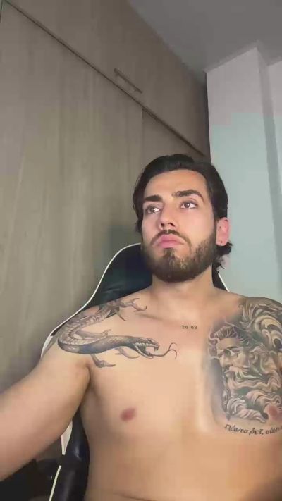 Axel_blaze_1 live cam on Cam4
