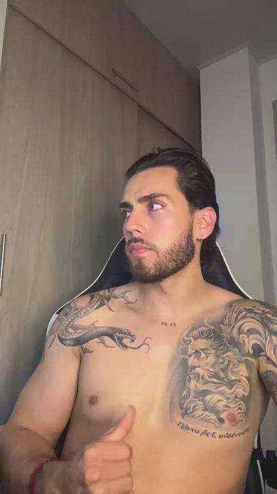 Axel_blaze_1 live cam on Cam4