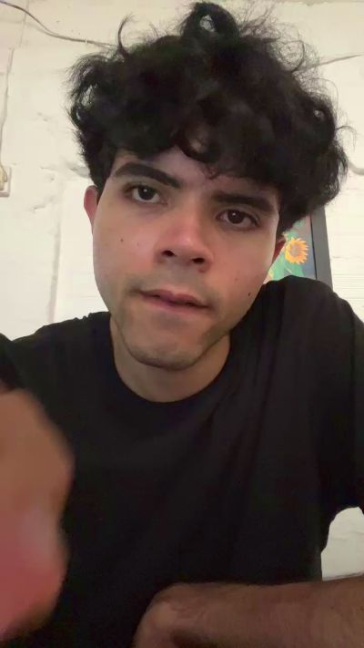 Axel_mejia live cam on Cam4