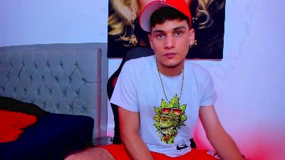 online cam show Axel Sex69