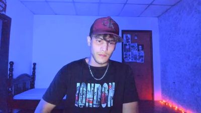 Axel_sex69 live cam on Cam4