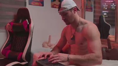 Axelfairchaild live cam on Cam4