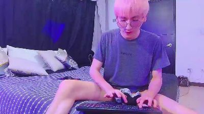 Axell_stone live cam on Cam4