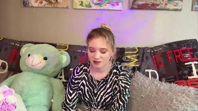 AyanaNanney live cam on Cam4
