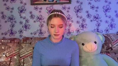 AyanaNanney live cam on Cam4
