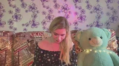 AyanaNanney live cam on Cam4