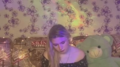 AyanaNanney live cam on Cam4