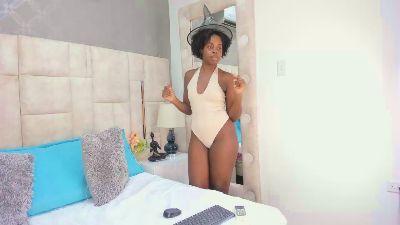 Ayanaebony live cam on Cam4