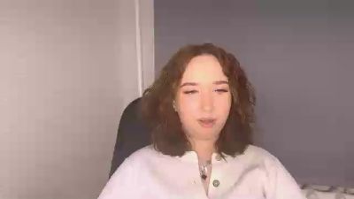 AyeshaZentner live cam on Cam4