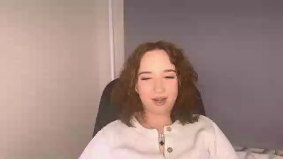 AyeshaZentner live cam on Cam4