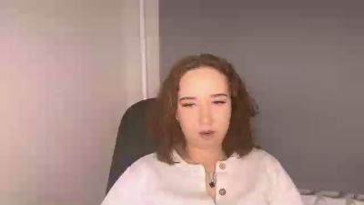AyeshaZentner live cam on Cam4