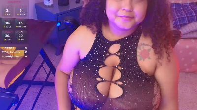 Ayliinn_ live cam on Cam4
