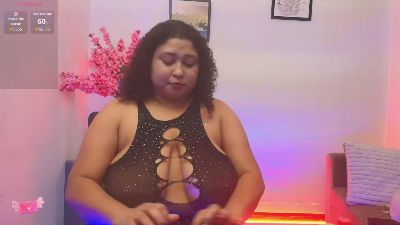 Ayliinn_ live cam on Cam4