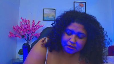 Ayliinn_ live cam on Cam4