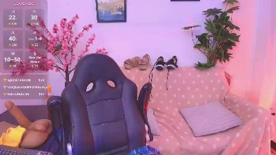 Ayliinn_ live cam on Cam4