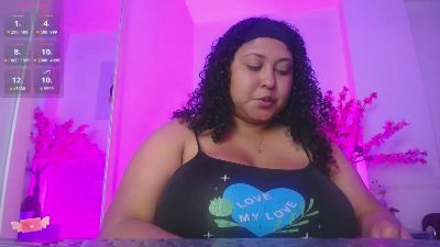 Ayliinn_ live cam on Cam4