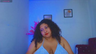 Ayliinn_ live cam on Cam4